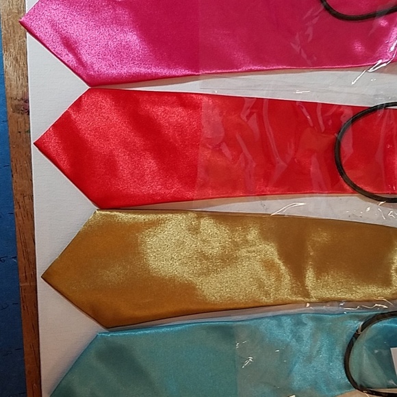 Boys Faux Satin Neck Tie 10 1/2" Various Colors - Picture 5 of 7